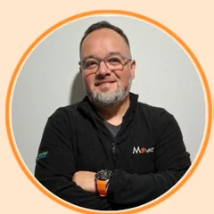 Andrés Orellana Ríos